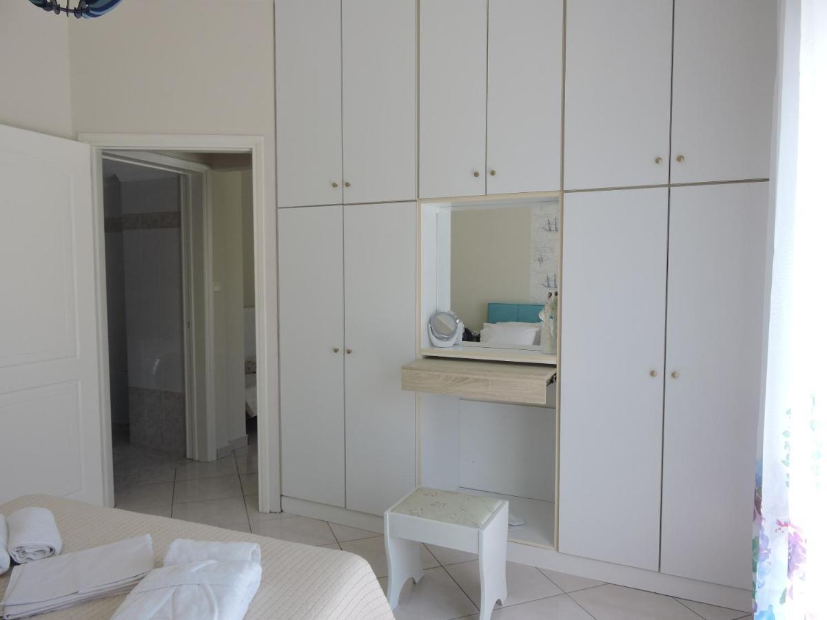 Sweet Suites Amaliada ภายนอก รูปภาพ